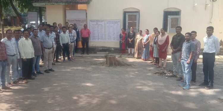 सीईओ एमएल मंडावी ने मतदाता जागरूकता हस्ताक्षर अभियान का किया शुभारंभ