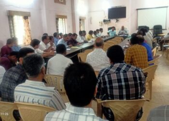 निर्वाचन कार्य मे सेक्टर अधिकारियों की भूमिका महत्वपूर्ण – सामान्य प्रेक्षक डाॅ.राजेंद्र भारूड