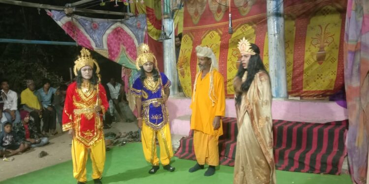 कोलिहा में किया गया रामलीला का मंचन