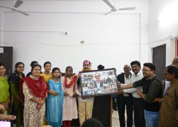 जिला नाजिर अजय त्रिवेदी की भावभीनी विदाई