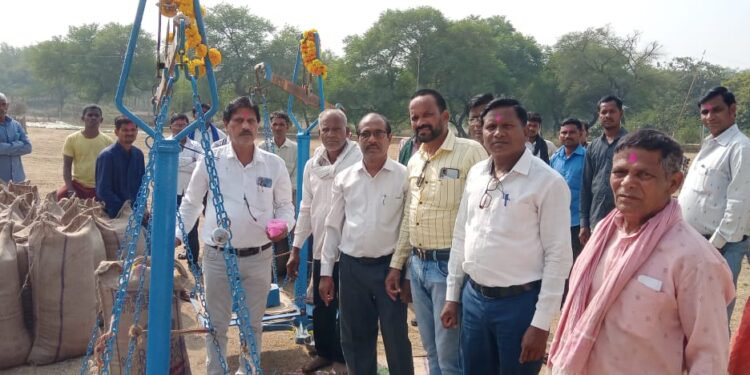 सिरियाडीह में 30 दिन बाद हुई समर्थन मूल्य पर धान खरीदी का शुभारंभ