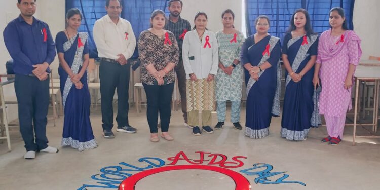 चैतन्य कॉलेज में विश्व एड्स दिवस पर एक दिवसीय जागरूकता कार्यक्रम आयोजित