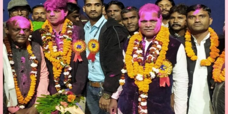 प्रदेश अध्यक्ष मनोज निर्मलकर व उनके पदाधिकारियो का कार्यकाल हुआ 2 वर्ष पूर्ण, समाज के पदाधिकारियो ने दी बधाई