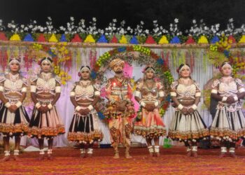 तुरमा में मड़ई मेला एवं डांस प्रतियोगिता का हुआ भव्य आयोजन