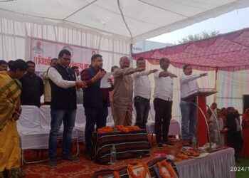 विकसित भारत साकार करने मोदी जी के साथ चलने की जरूरत है – धनीराम धीवर