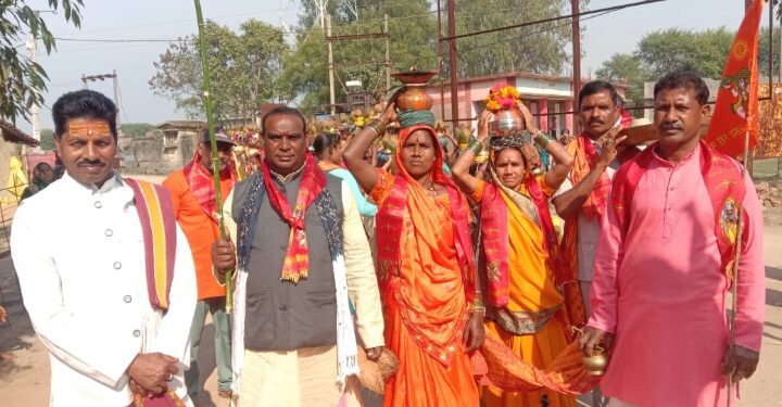 कलश यात्रा के साथ सरखोर में अखण्ड नवधा रामायण हुआ शुरू