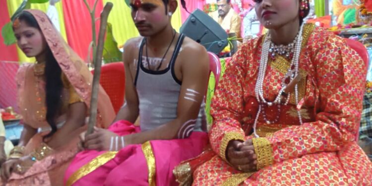 अध्यात्म.. ग्राम मुंडा में श्रीमद् भागवत कथा जारी. सुदामा चरित्र प्रसंग पर कथावाचक ने कहा