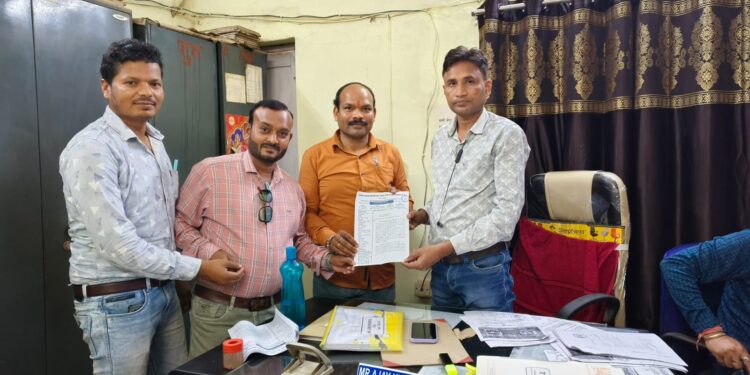 नियत तिथि तक धान का उठाव नहीं होने पर सहकारी समिति कर्मचारी संघ करेंगे भूख हड़ताल