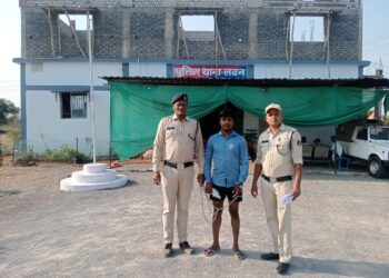 नाबालिग युवती से दुष्कर्म के आरोपी को लवन पुलिस ने गिरफ्तार कर भेजा जेल