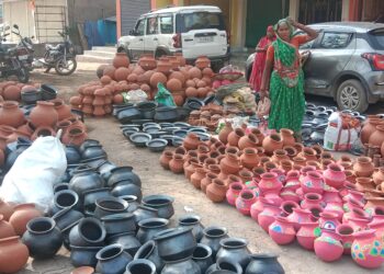 गर्मी बढ़ने के साथ सस्ते देशी फ्रिज की बढ़ने लगी मांग 