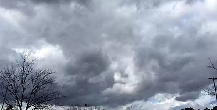 बारिश ने गिराया तापमान, मौसम में आई ठंडकता, गर्मी से राहत