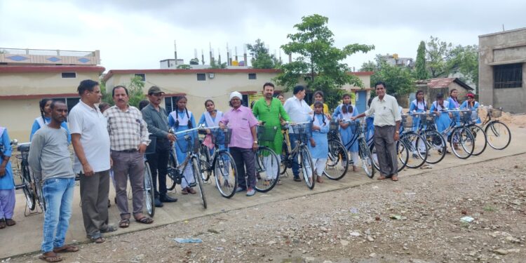 118 छात्राओ को सरस्वती साइकिल योजना का मिला लाभ 