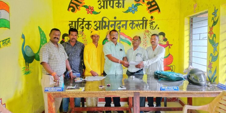 ग्राम पंचायत कारी एवं तुरमा का अतिरिक्त सचिविय प्रभार प्राप्त किया अग्नि निर्मलकर