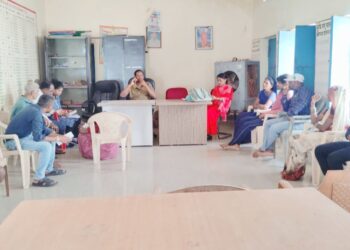 हितग्राही शीघ्र पूर्ण करें अपना अपना आवास-सीईओ 