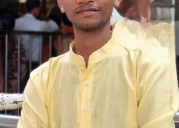 खिलेश रजक का दूसरे प्रयास में नीट में हुआ चयन