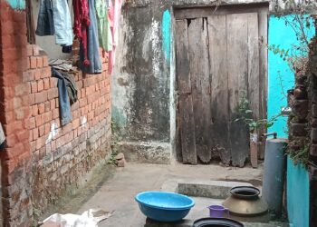 शिक्षक दम्पत्ति और व्यापारी के सूने घर में घुसकर लाखों के गहने जेवर चोरों ने किया हाथ साफ