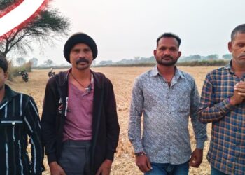 कारी में जुआ खेलते हुए चार जुआड़ी रंगे हाथों पकड़ा गया 