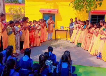 पूर्व माध्यमिक शाला अहिल्दा में बसंत उत्सव मनाया गया 