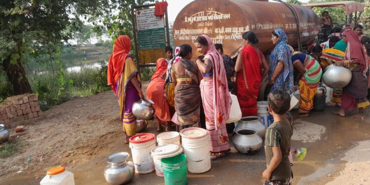 नगर पंचायत लवन की जनता कराह रही पानी पानी को …………?