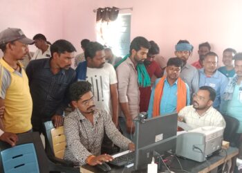 सुशासन तिहार योजना अंतर्गत कोरदा में लगाया गया  लर्निंग लाइसेंस शिविर