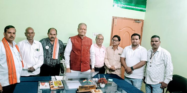 समाज की एकता एवं विकास के लिए बोर्ड के माध्यम से होगा हर संभव प्रयास- प्रहलाद रजक