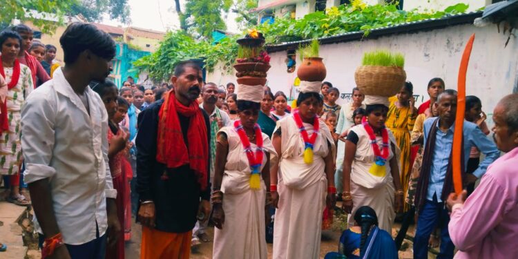 जोत-जवारा विसर्जन में माता के भक्तों का उमड़ा सैलाब