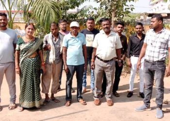 ग्राम पंचायत सकरी के पंचायत भवन एवं हाई स्कूल  में मनाया गया वंदे मातरम