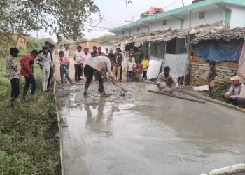 जनपद सदस्य के अथक प्रयासों से अहिल्दा-कोरदा एवं बरदा में विकास कार्यो को मिल रही गति