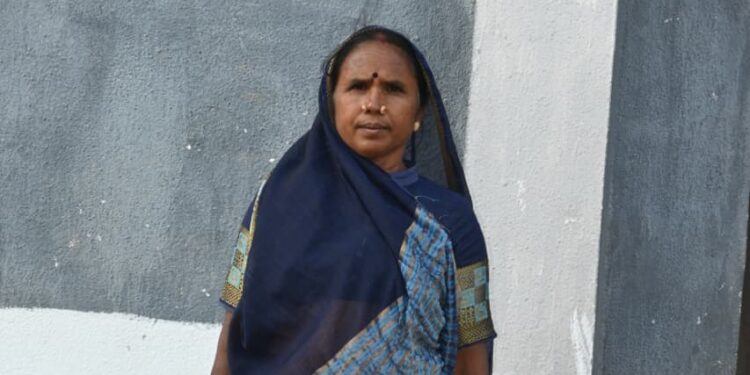 पीएम आवास योजना से संवरी कसियारा की साधो बाई की गृहस्थी