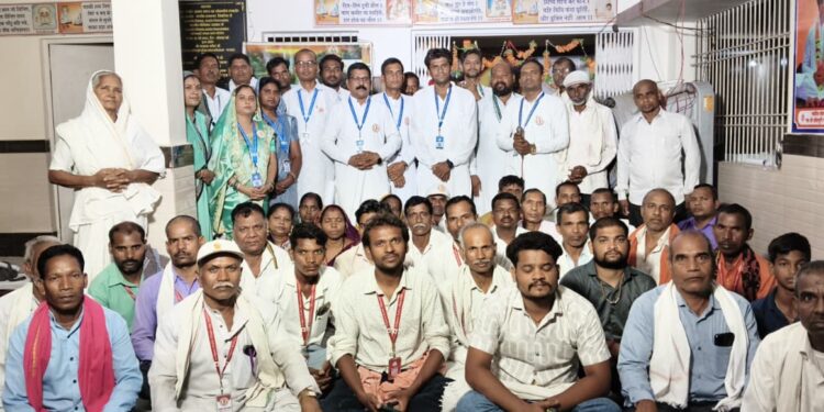 9 जून को कबीर धर्मनगर दामाखेड़ा में होने वाली कार्यशाला में उपस्थित होने को लेकर रखी गई आवश्यक बैठक 