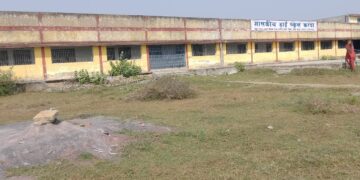 करदा का हाईस्कूल अध्यधिक जर्जर, अपनी बदहाली पर बहा रहा आंसू