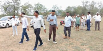 पीएम सूर्य घर मुक्त बिजली योजना से जगमगाएगा ग्राम पंचायत सकरी, अधिकारियों ने किया स्थल निरीक्षण