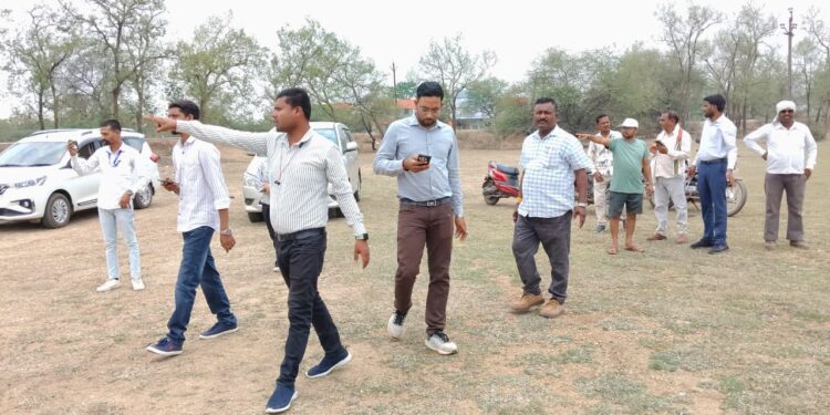 पीएम सूर्य घर मुक्त बिजली योजना से जगमगाएगा ग्राम पंचायत सकरी, अधिकारियों ने किया स्थल निरीक्षण