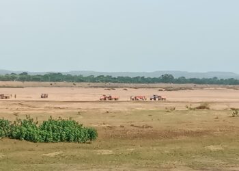 प्रतिबंध के बाद भी रेत का अवैध उत्खनन